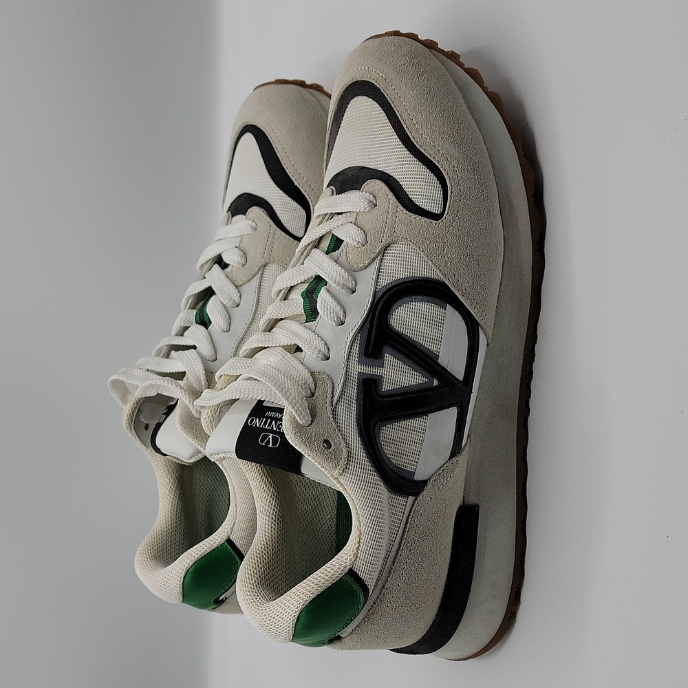 Valentino Garavani VLogo Pace Sneakers